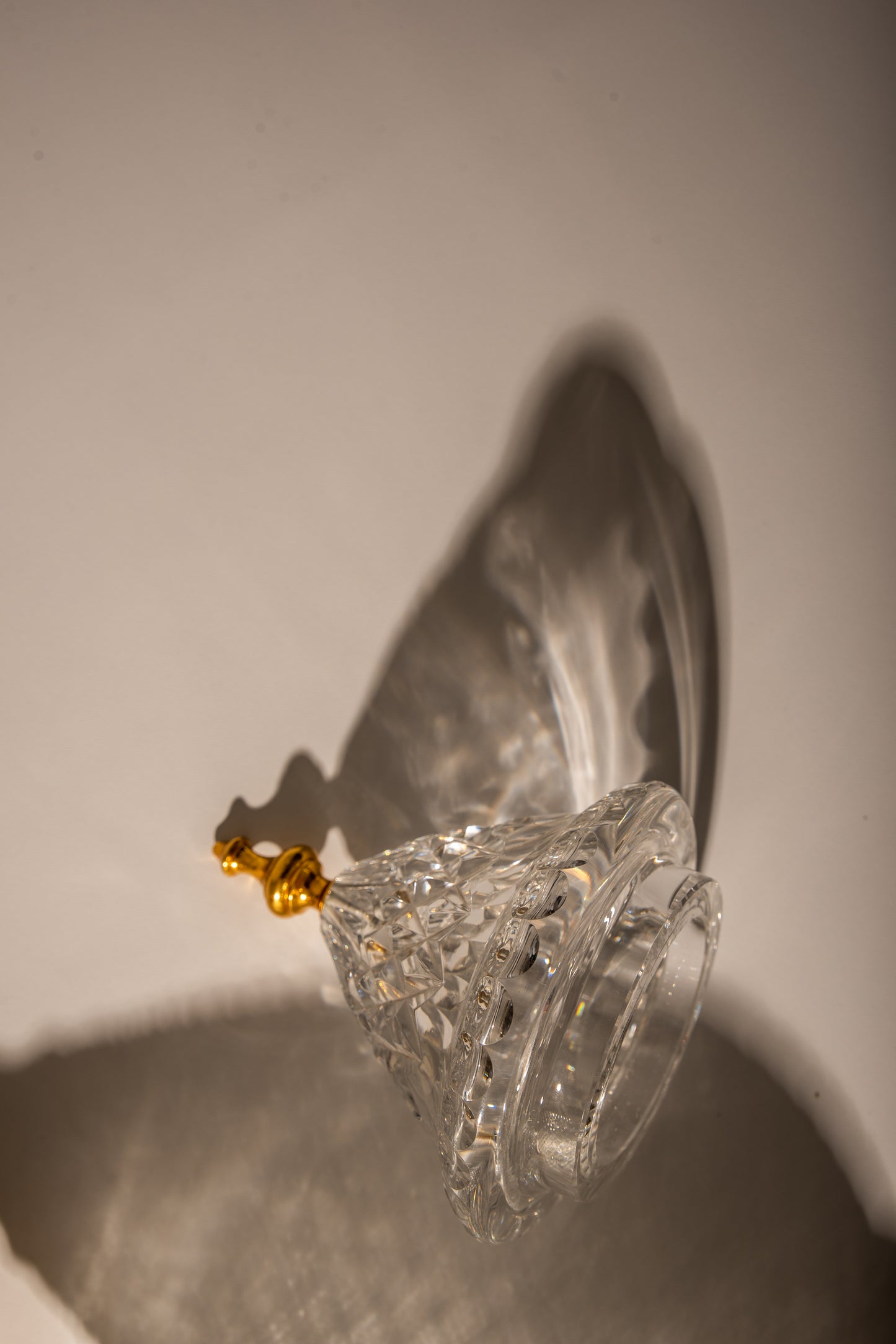Crystal potpourri vase