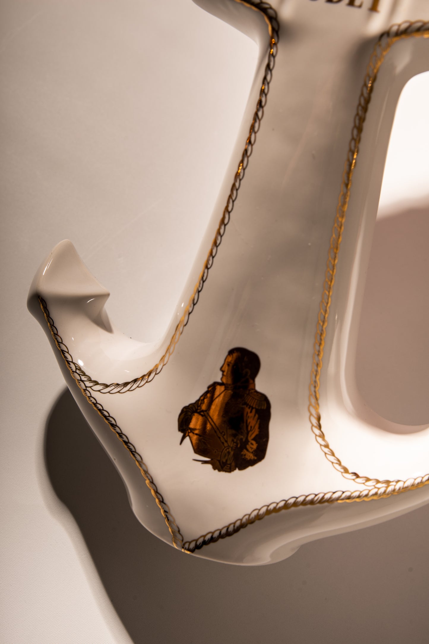 Anchor cognac godet - White