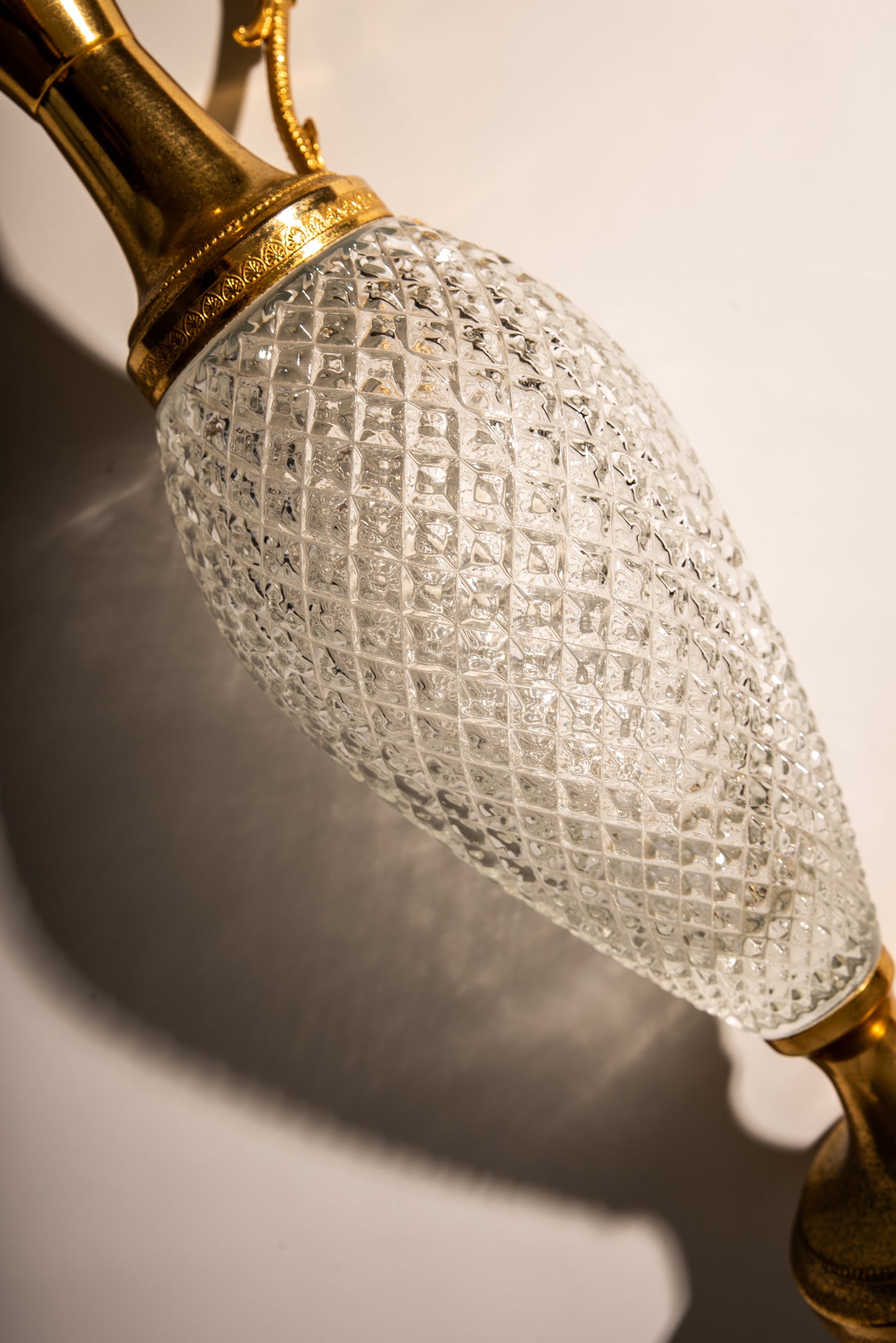 Diamond cut pitcher