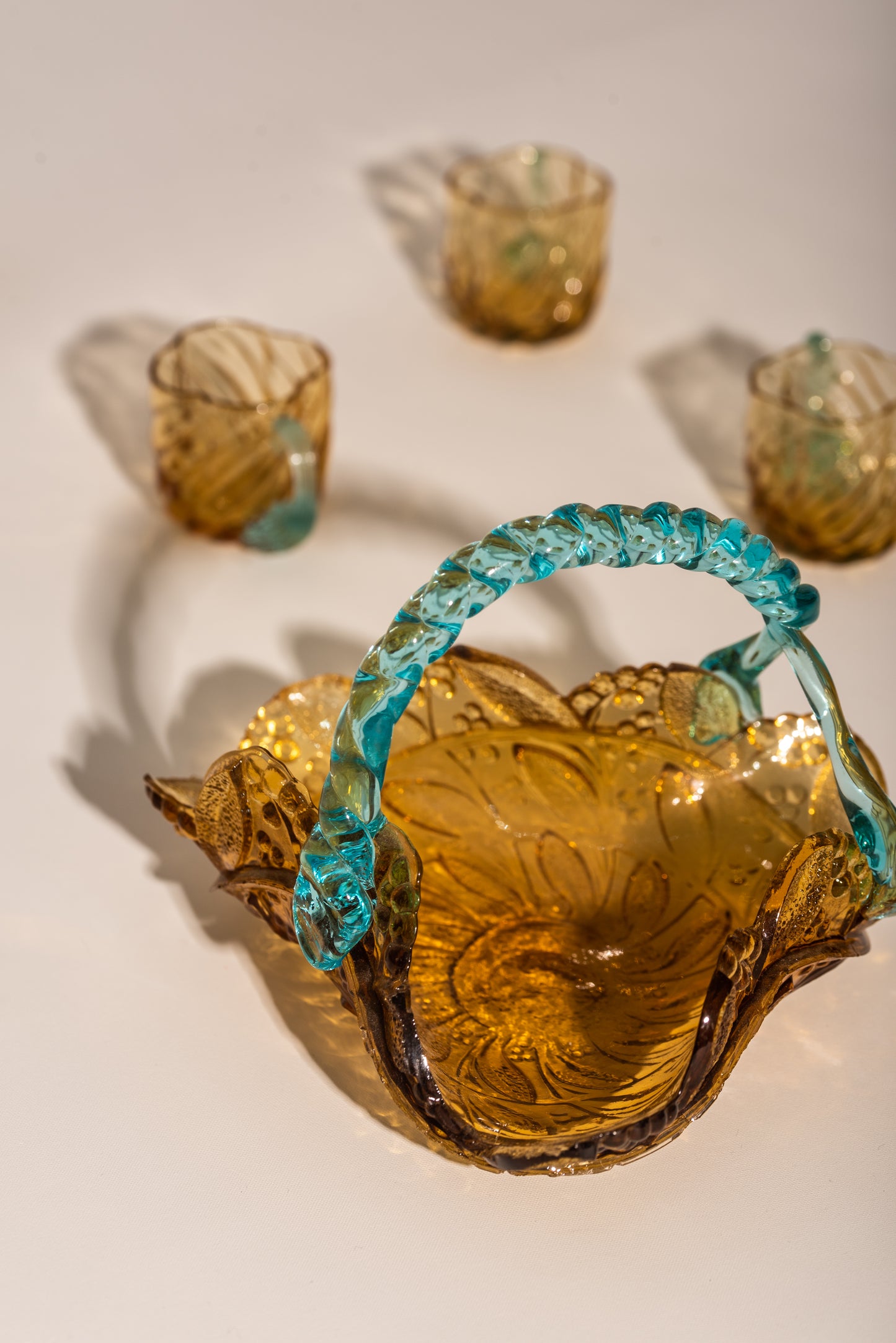 Glass basket and teacups