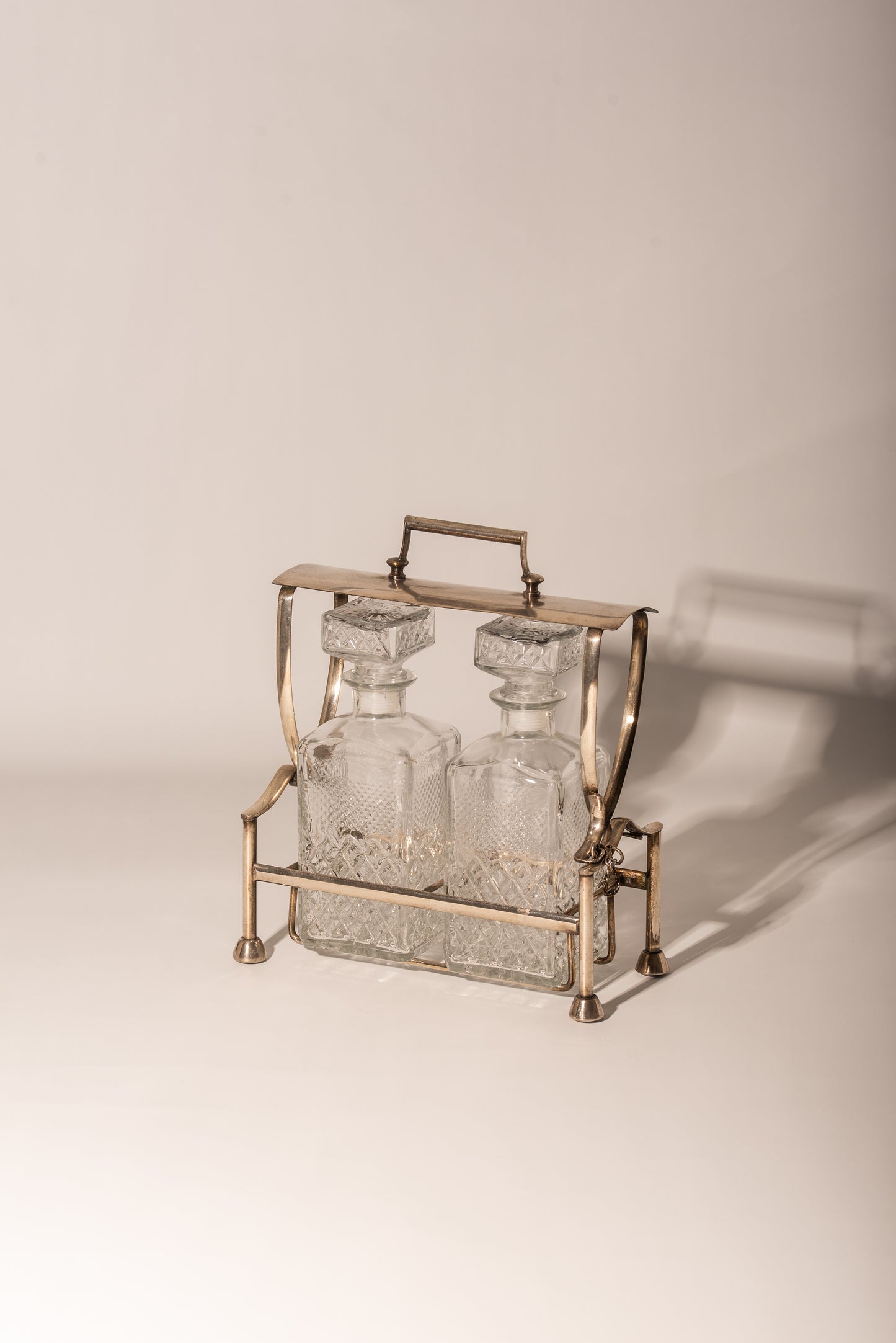 Caddy double decanter