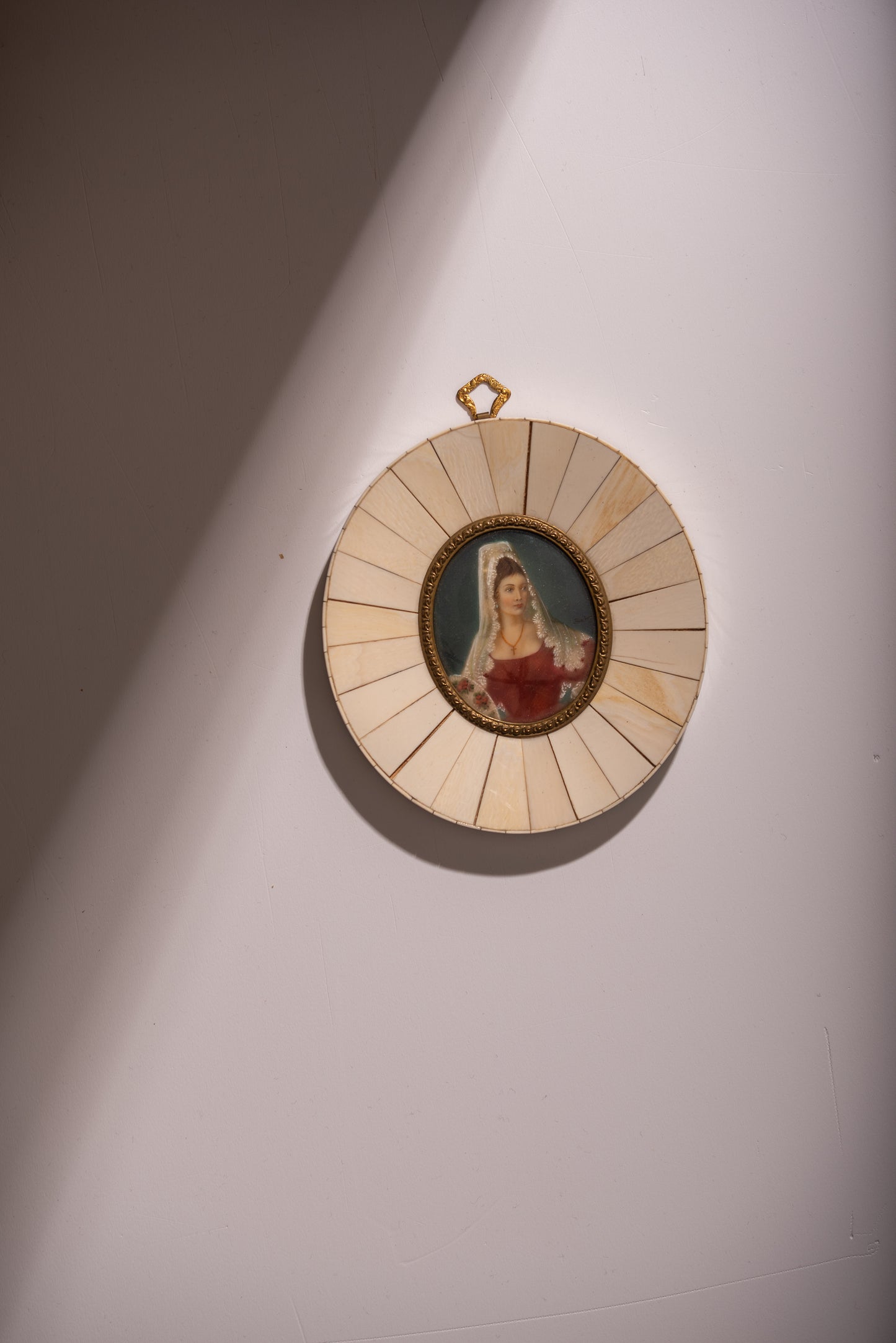 The cross pendant
